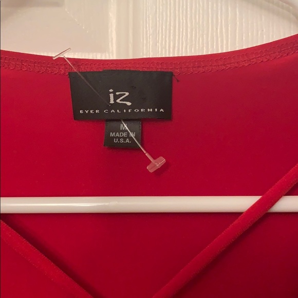 Red top - Picture 4 of 5